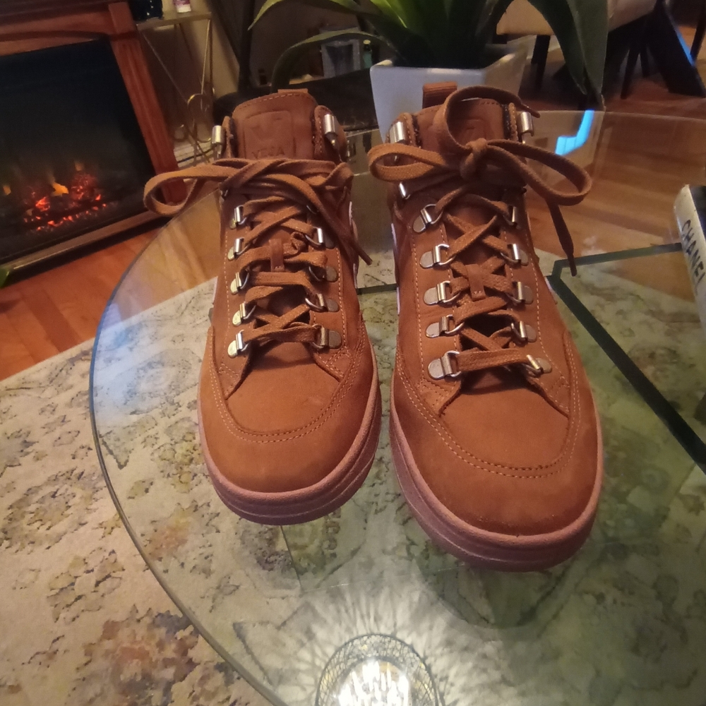 Veja Roraima Sneakers - Picture 3 of 5